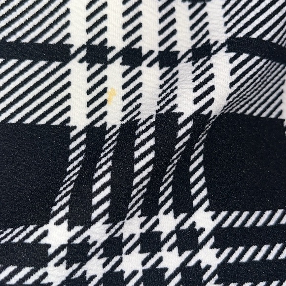 Sleeve Lettuce Trim Top& Plaid Print Cami Dress - Picture 4 of 7